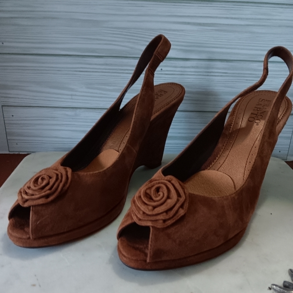 Gently used Franco Sarto Targa Brown Suede Peeptoe Slingback Wedge- Sz 5.5 M
